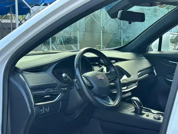 Cadillac XT4 2019
