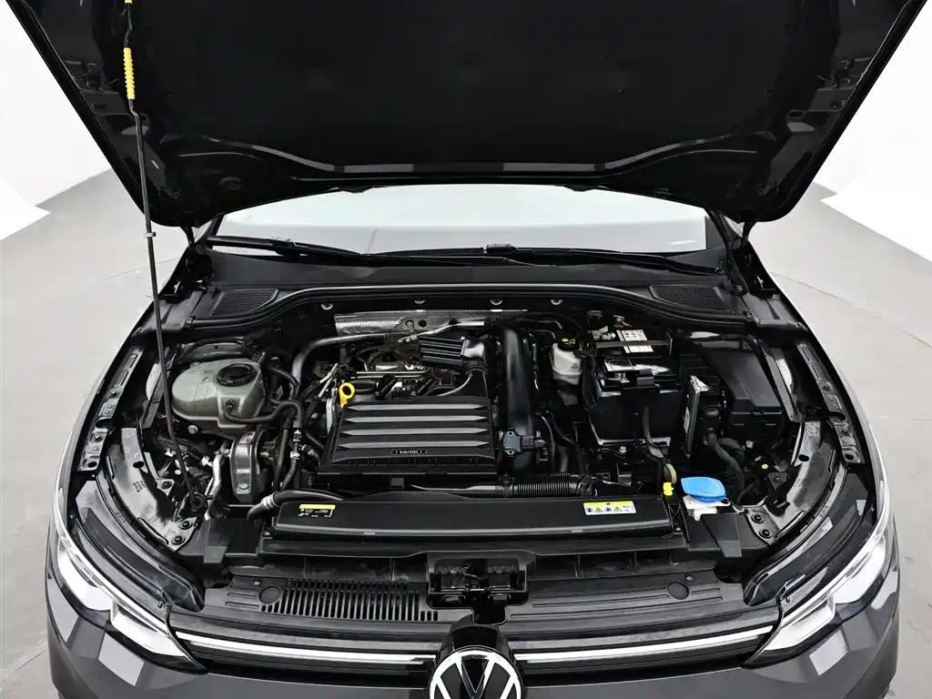Volkswagen Golf 2022 — фото 15