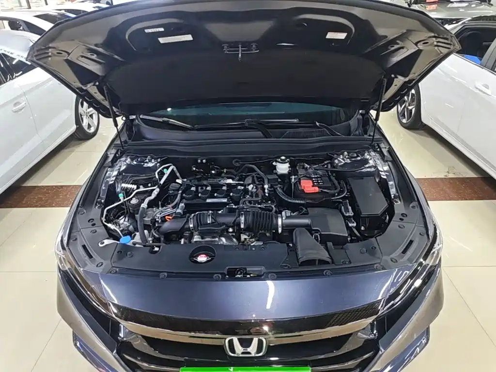 Honda Accord 2023 — фото 20
