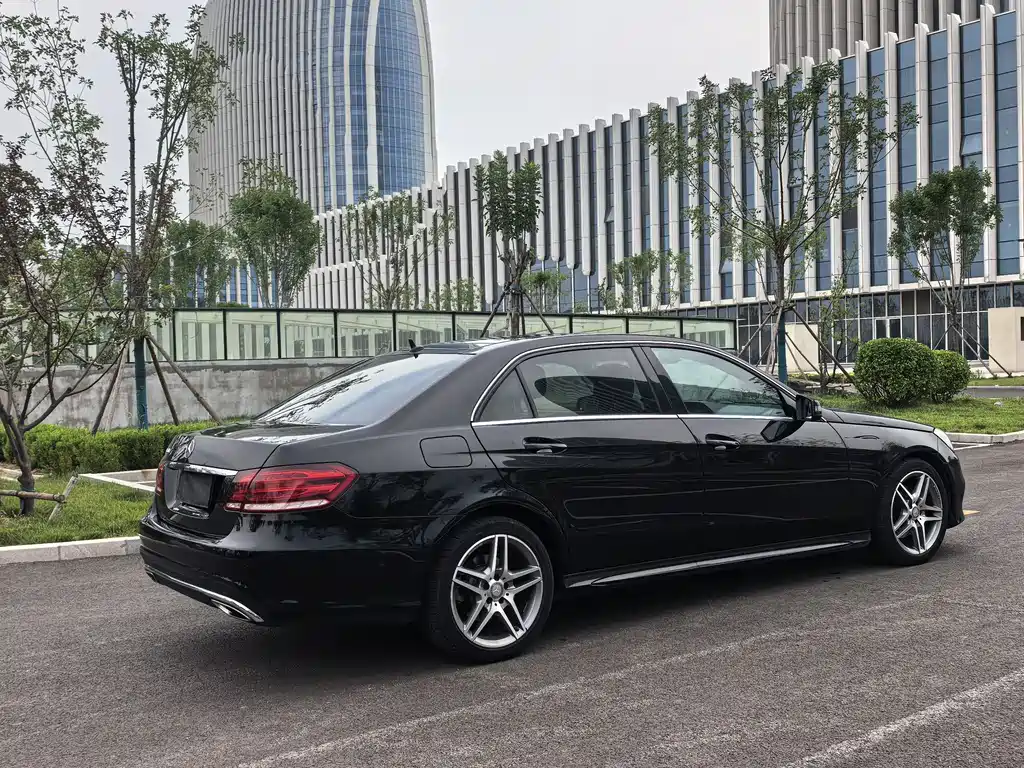 Mercedes-Benz E-Class 2016
