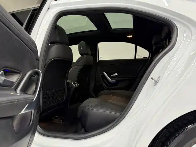 Mercedes-Benz A-Class 2020 — фото 13