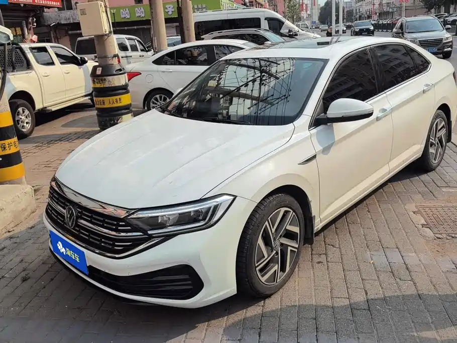 Volkswagen Sagitar 2023