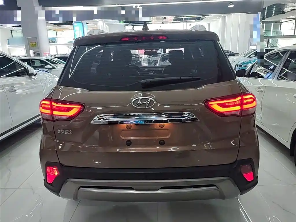 Hyundai ix35 2018 — фото 6