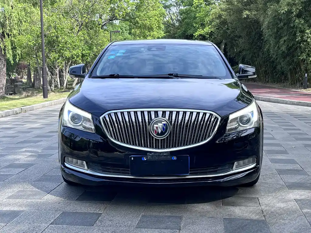 Buick LaCrosse 2013 — фото 2