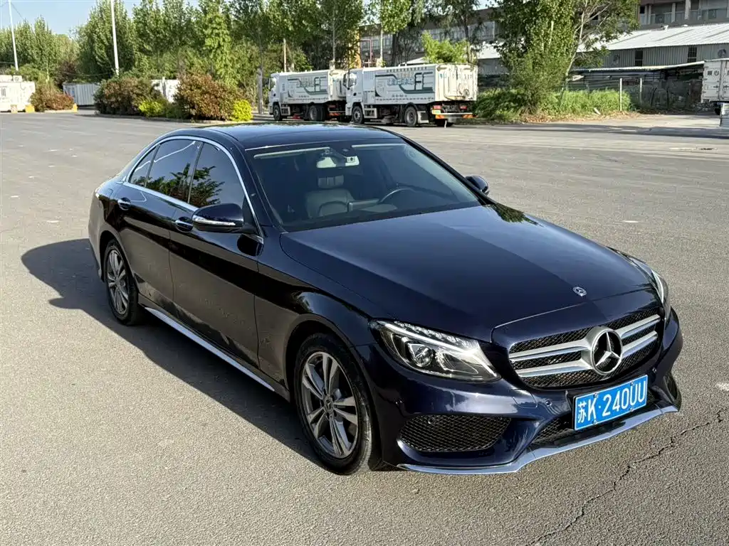 Mercedes-Benz C-Class 2018