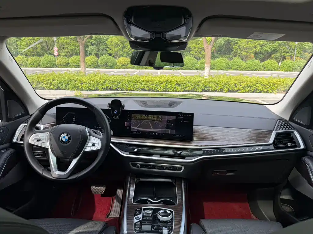 BMW X7 2024 — фото 13