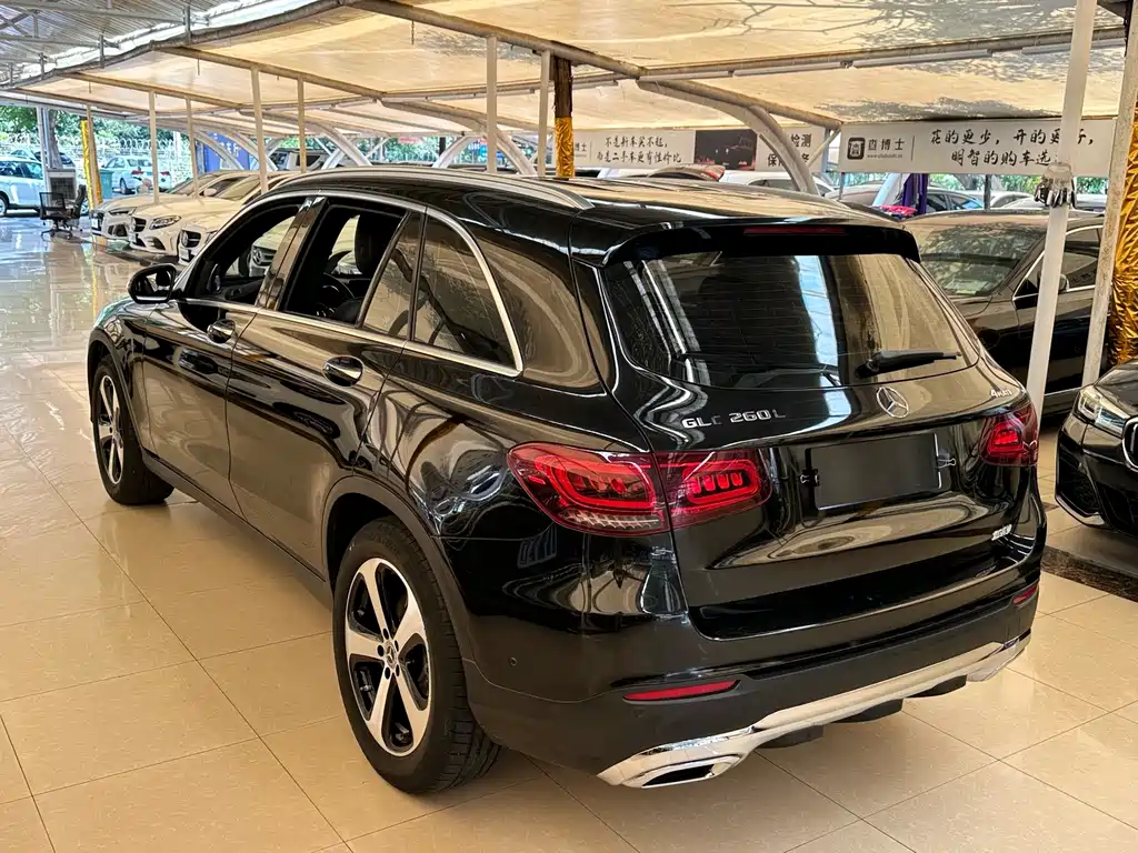 Mercedes-Benz GLC 2022 — фото 8