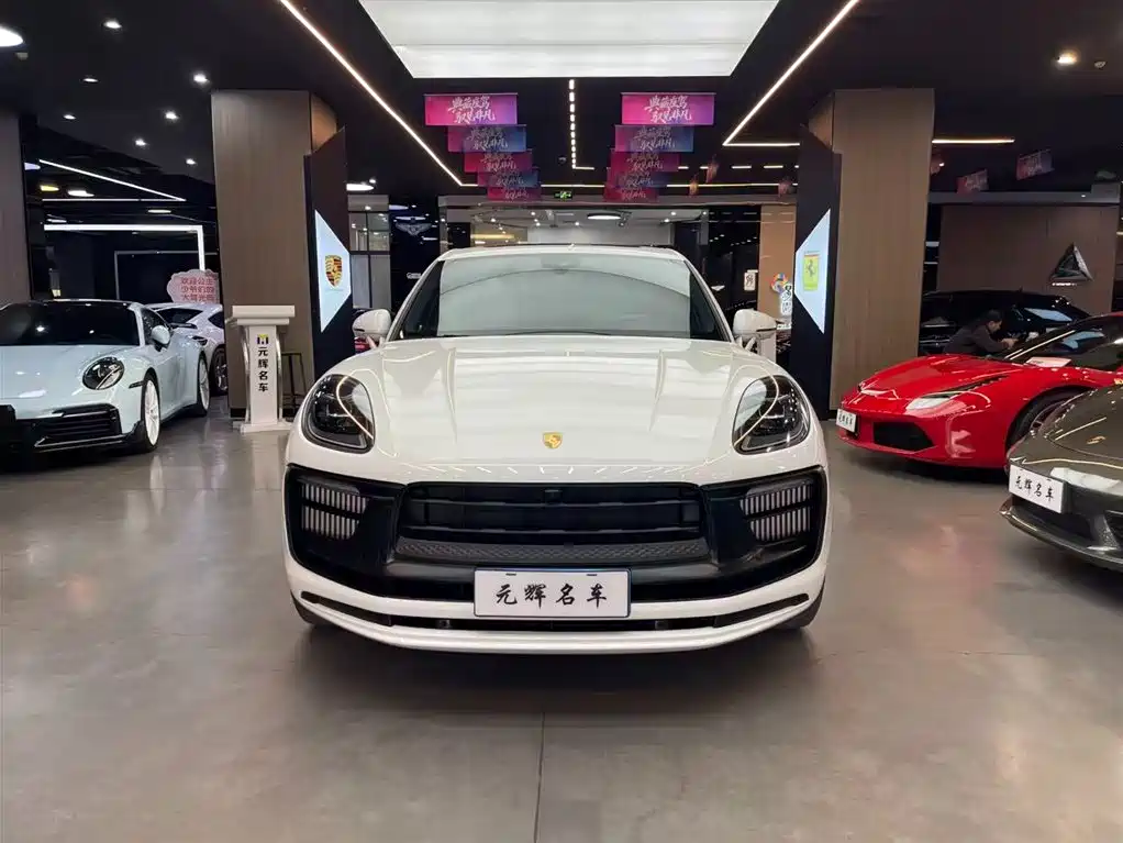 Porsche Macan 2023 — фото 2
