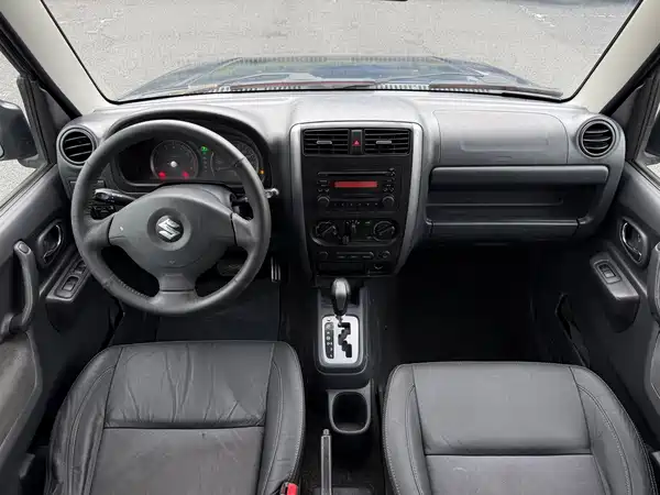 Suzuki Jimny 2010
