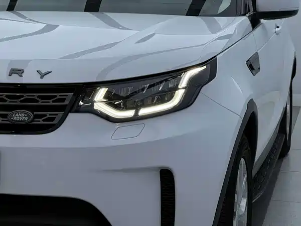 Land Rover Discovery 2018