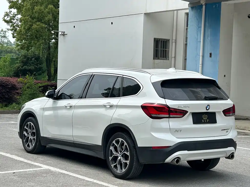 BMW X1 2021