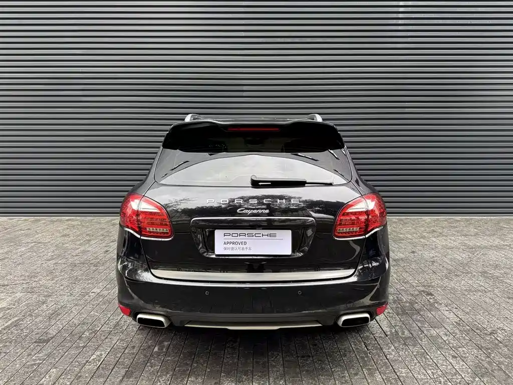 Porsche Cayenne 2014 — фото 11