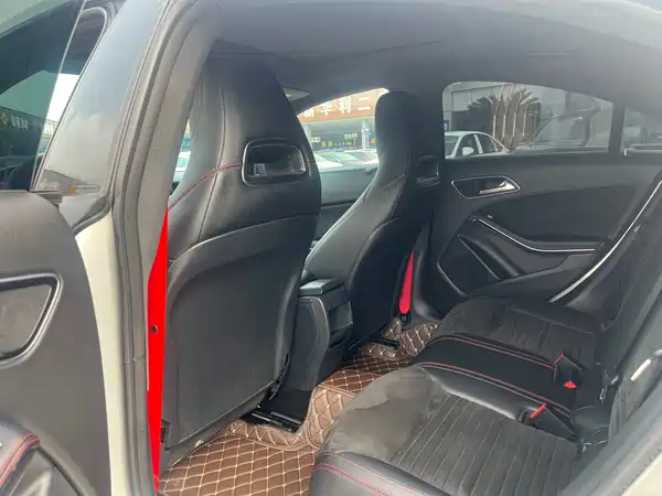 Mercedes-Benz CLA 2017