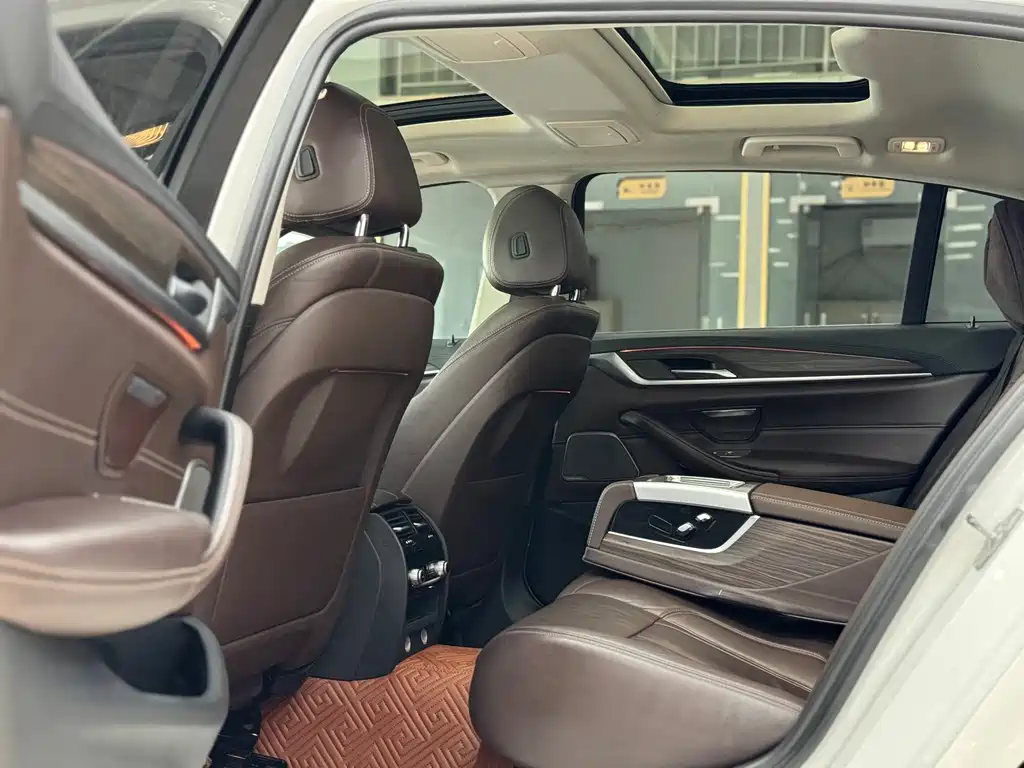 BMW 5 Series 2018