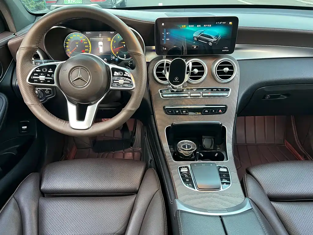 Mercedes-Benz GLC 2021 — фото 7