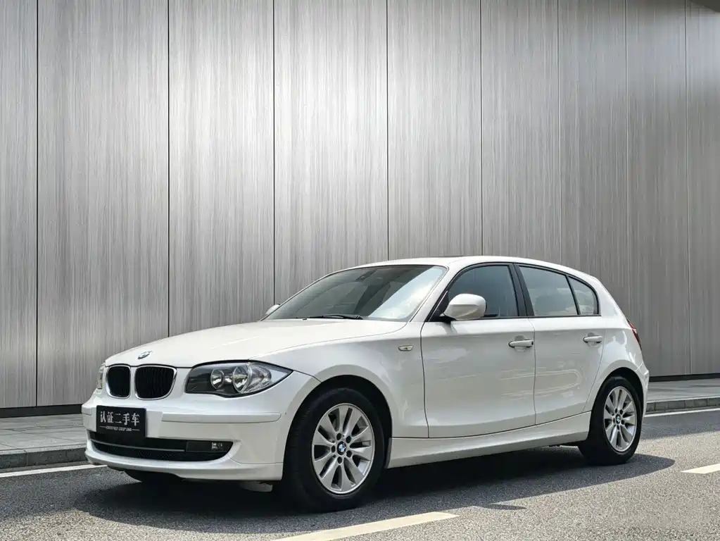 BMW 1 Series 2011