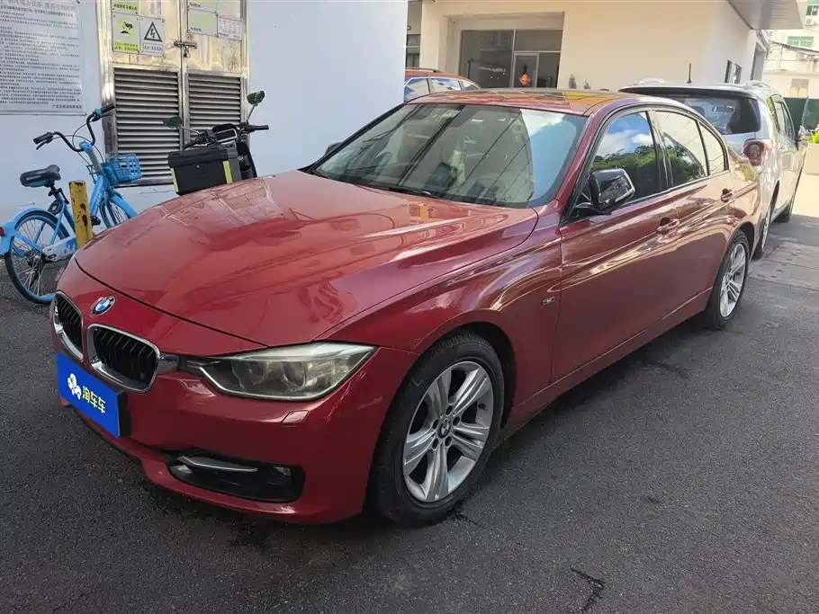 BMW 3 Series 2014 — фото 1