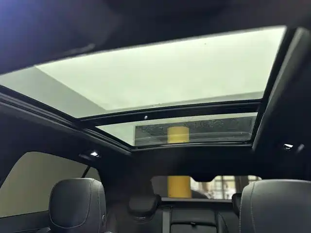 Cadillac XT4 2019 — фото 16