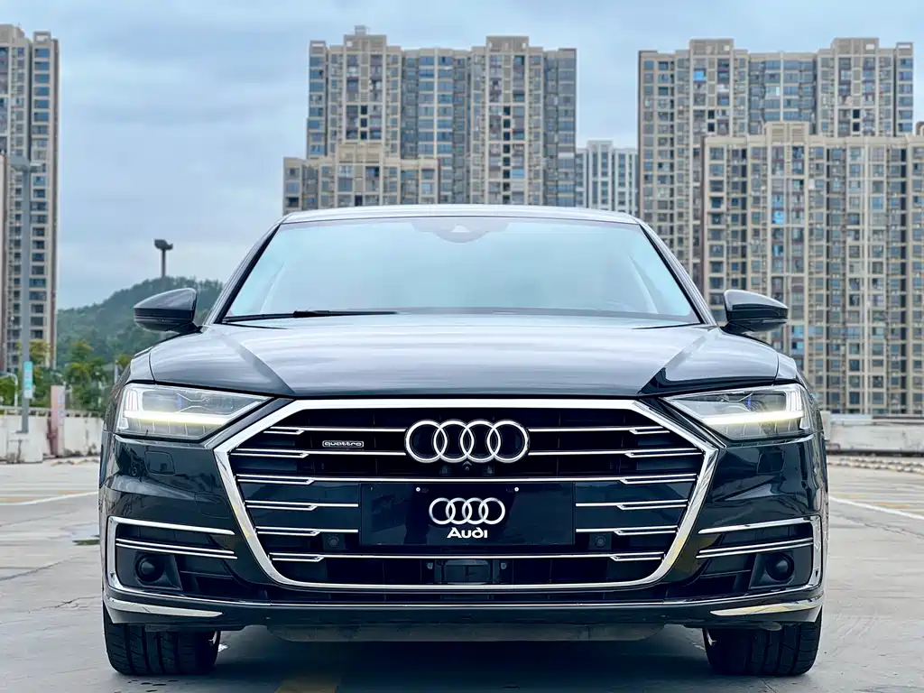 Audi A8 2019 — фото 2