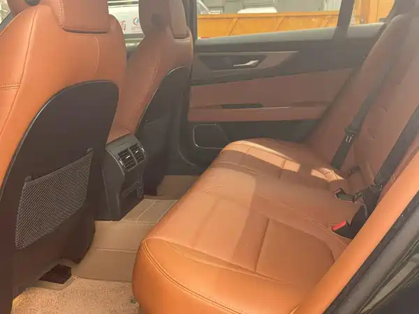 Jaguar XEL 2023