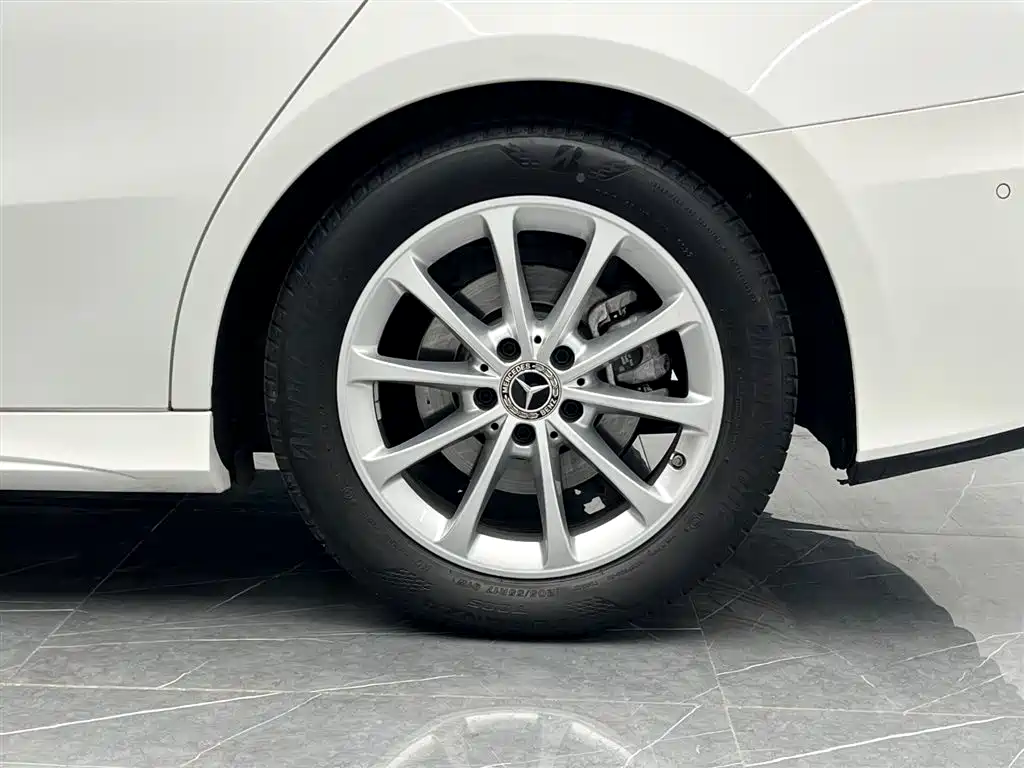 Mercedes-Benz A-Class 2022 — фото 25