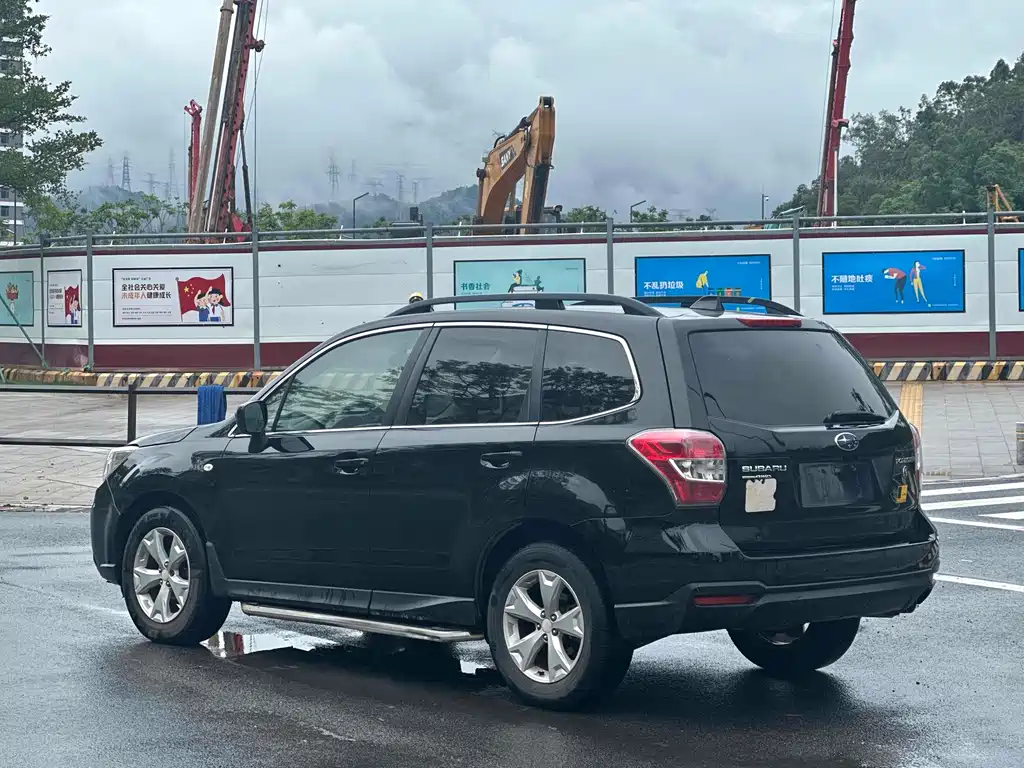 Subaru Forester 2015 — фото 7