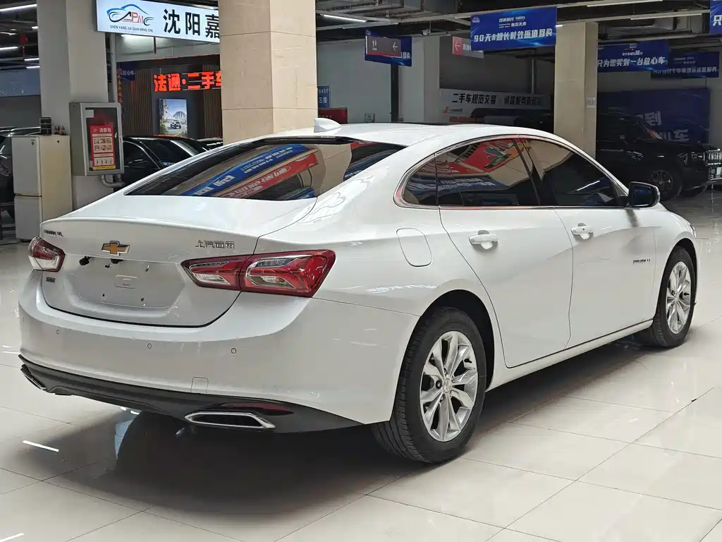 Chevrolet Malibu XL 2022 — фото 7