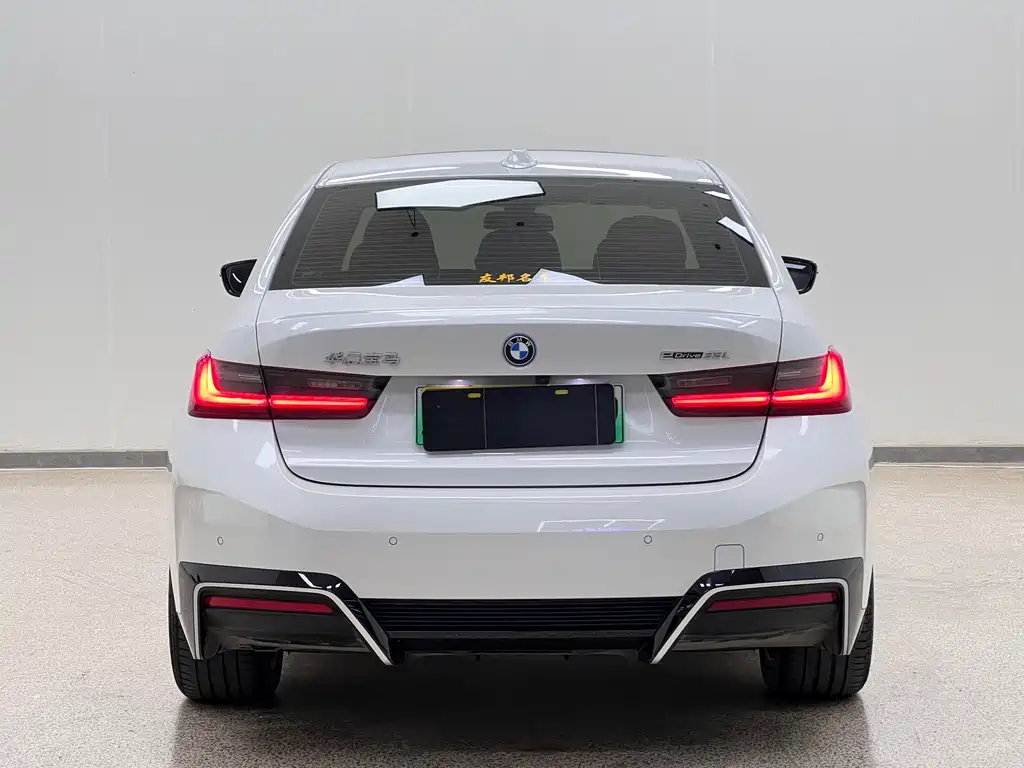 BMW i3 2023 — фото 6