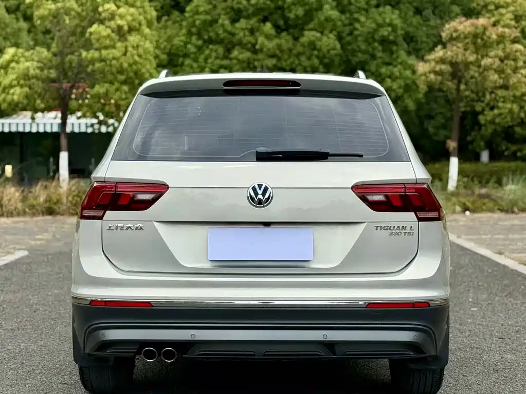 Volkswagen Tiguan L 2018 — фото 8