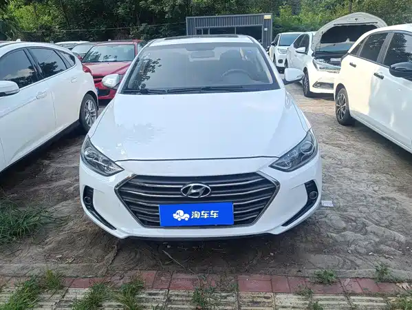 Hyundai Celesta 2018