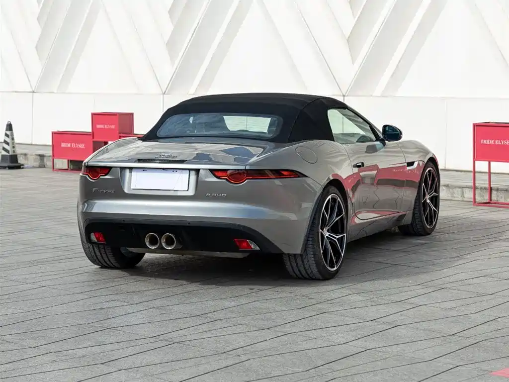 Jaguar F-TYPE 2018 — фото 4
