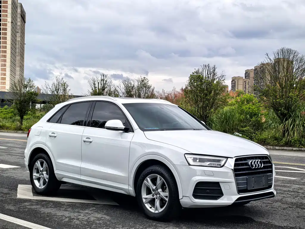 Audi Q3 2018 — фото 3