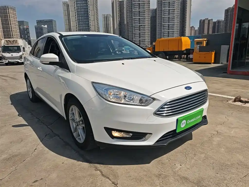 Ford Focus 2016 — фото 4