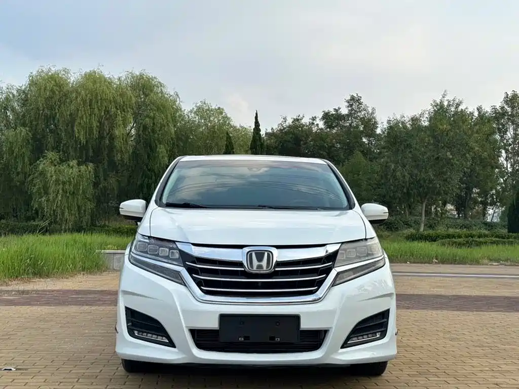 Honda Elysion 2019 — фото 2