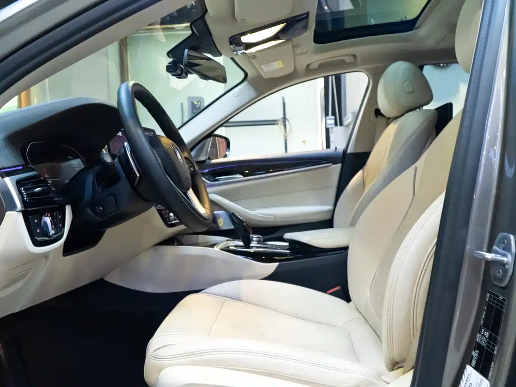 BMW 5 Series 2018