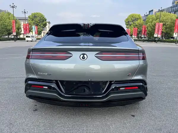 Denza Z9GT 2024