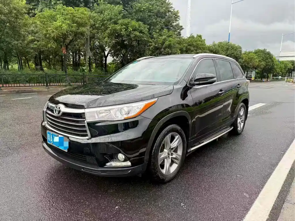 Toyota Highlander 2015