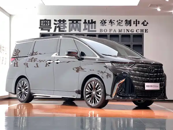 Toyota Alphard 2025
