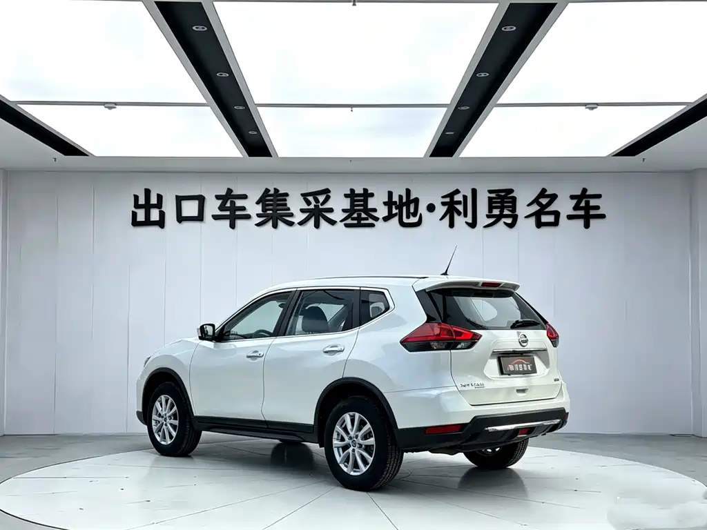 Nissan X-Trail 2023 — фото 5