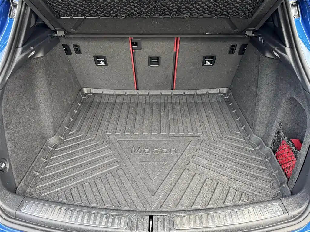 Porsche Macan 2019 — фото 10