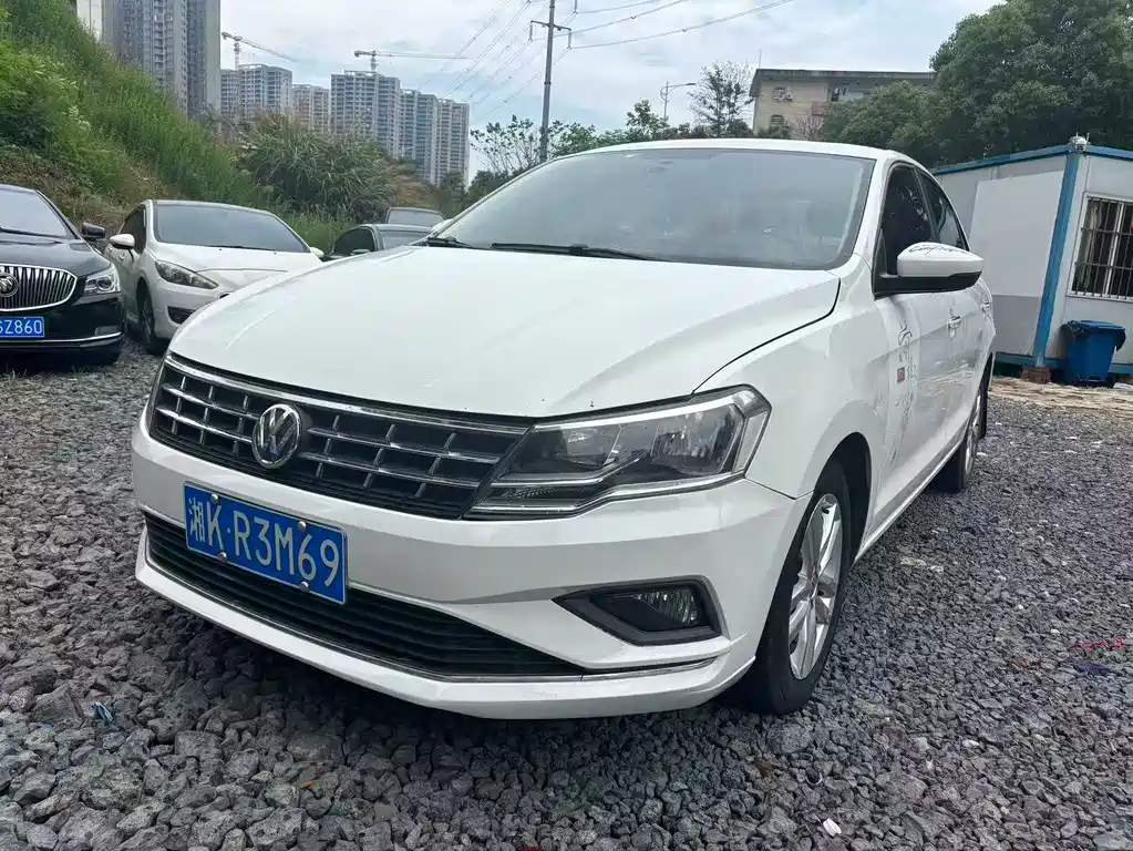 Volkswagen Jetta 2018 — фото 3