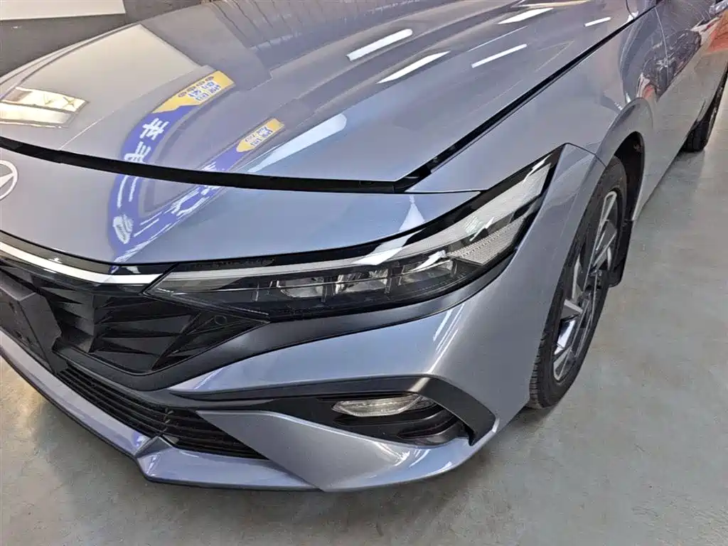 Hyundai Elantra 2024 — фото 24