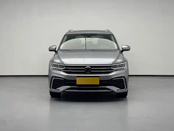 Volkswagen Tiguan L 2023