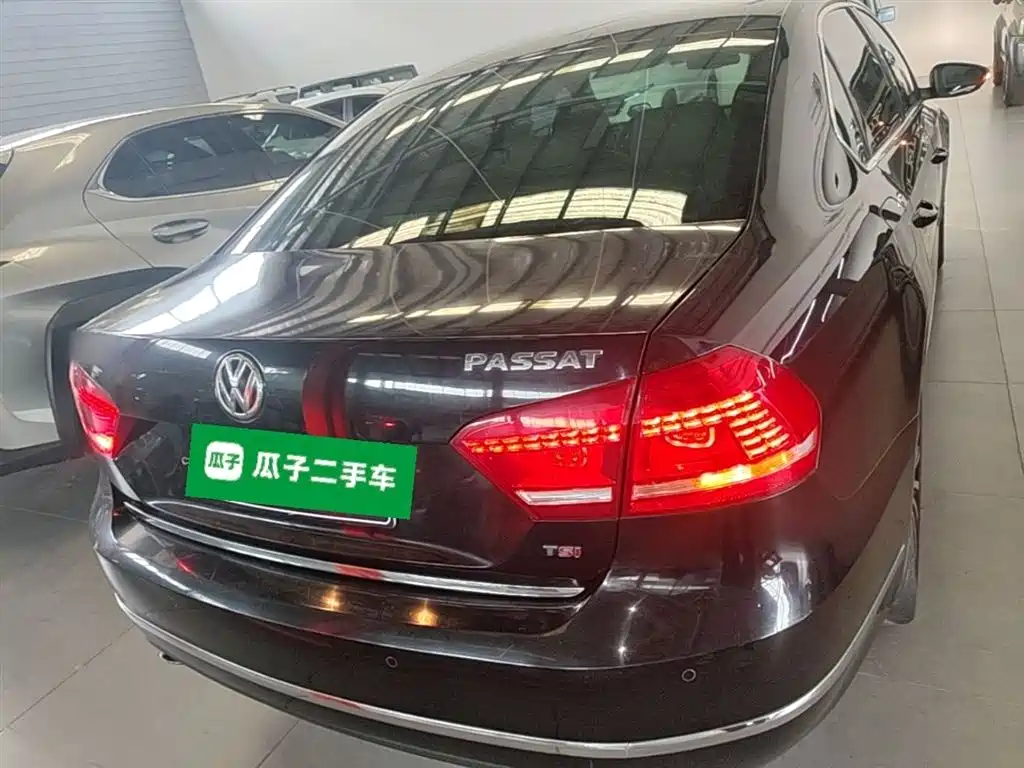 Volkswagen Passat 2015 — фото 6