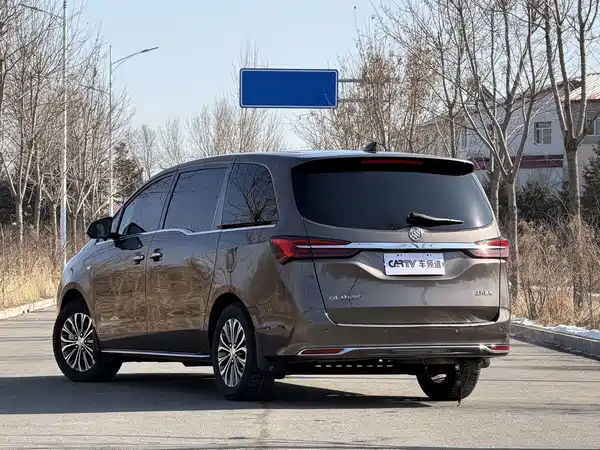 Buick GL8 2023