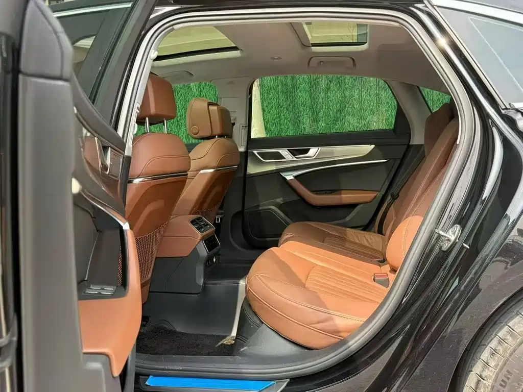 Audi A6L 2023