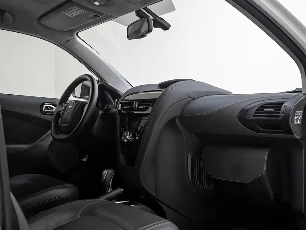 Aston Martin  2014 — фото 13