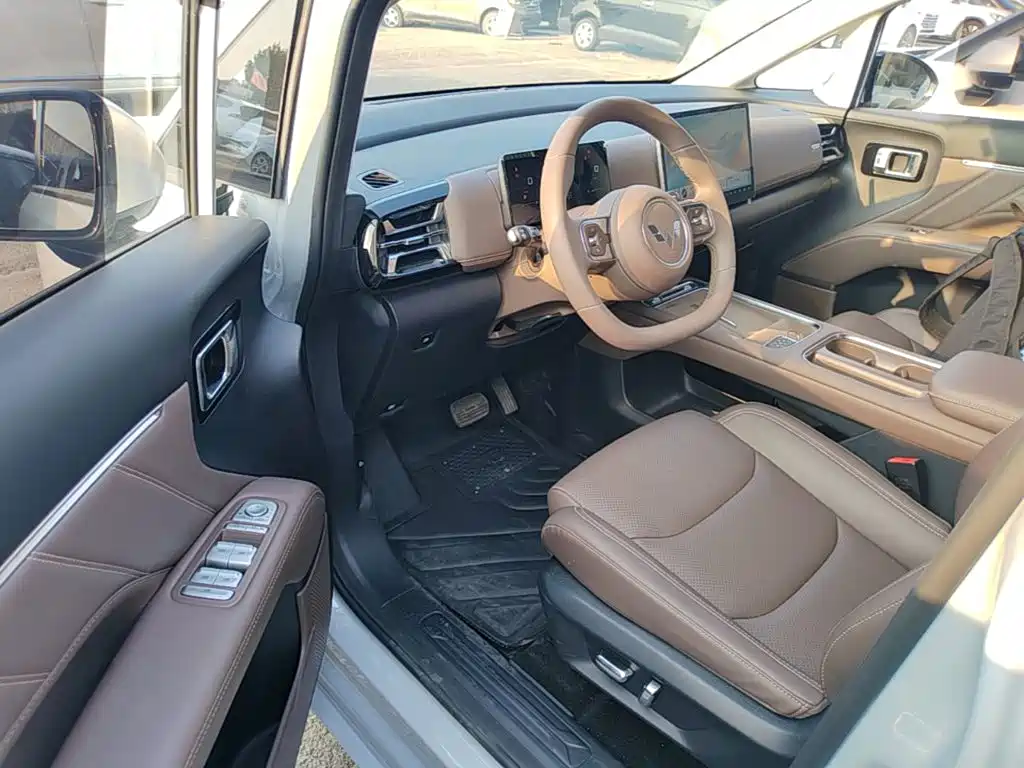 Wuling Starlight 730 New Energy 2025 — фото 16