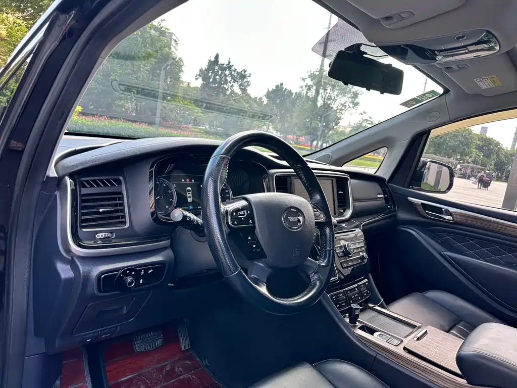GAC Motor Trumpchi M8 2019 — фото 7