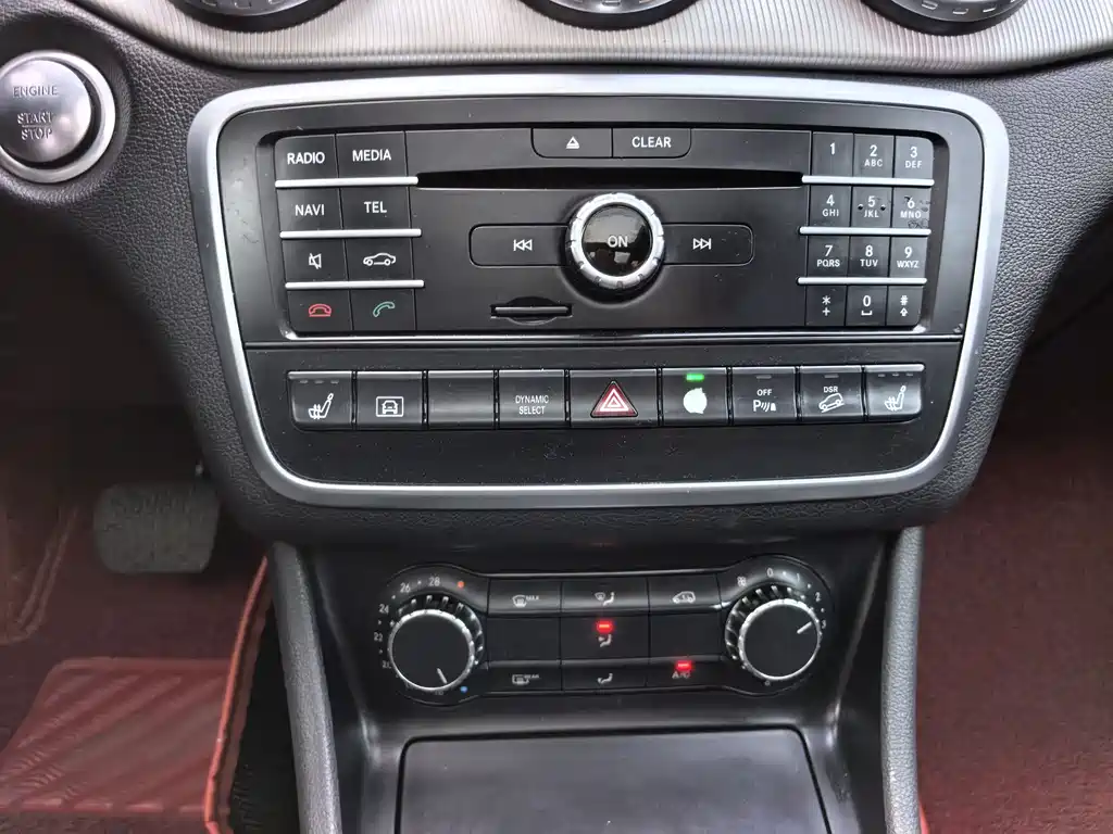 Mercedes-Benz GLA 2016 — фото 15
